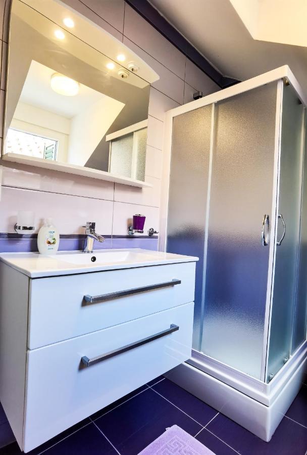 Apartament Stone House Varos *