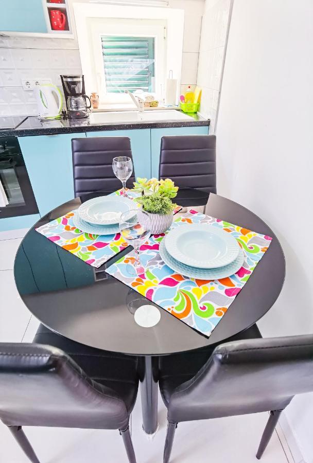 Apartament Stone House Varos *